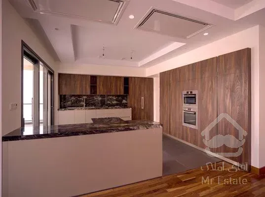 رهن برج باغ 340 متری در فرشته