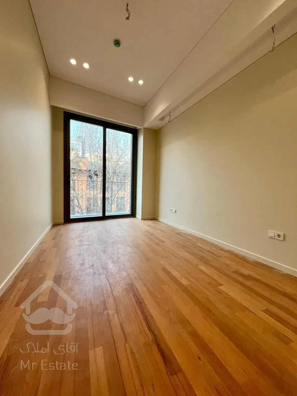 رهن آپارتمان 123 متری در محمودیه