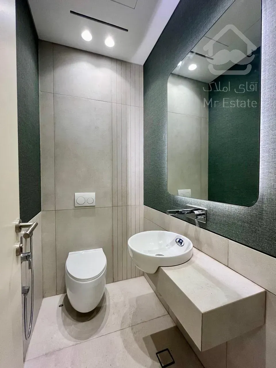 رهن آپارتمان 123 متری در محمودیه