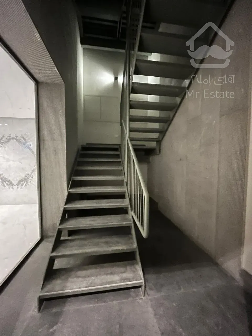 رهن آپارتمان 123 متری در محمودیه