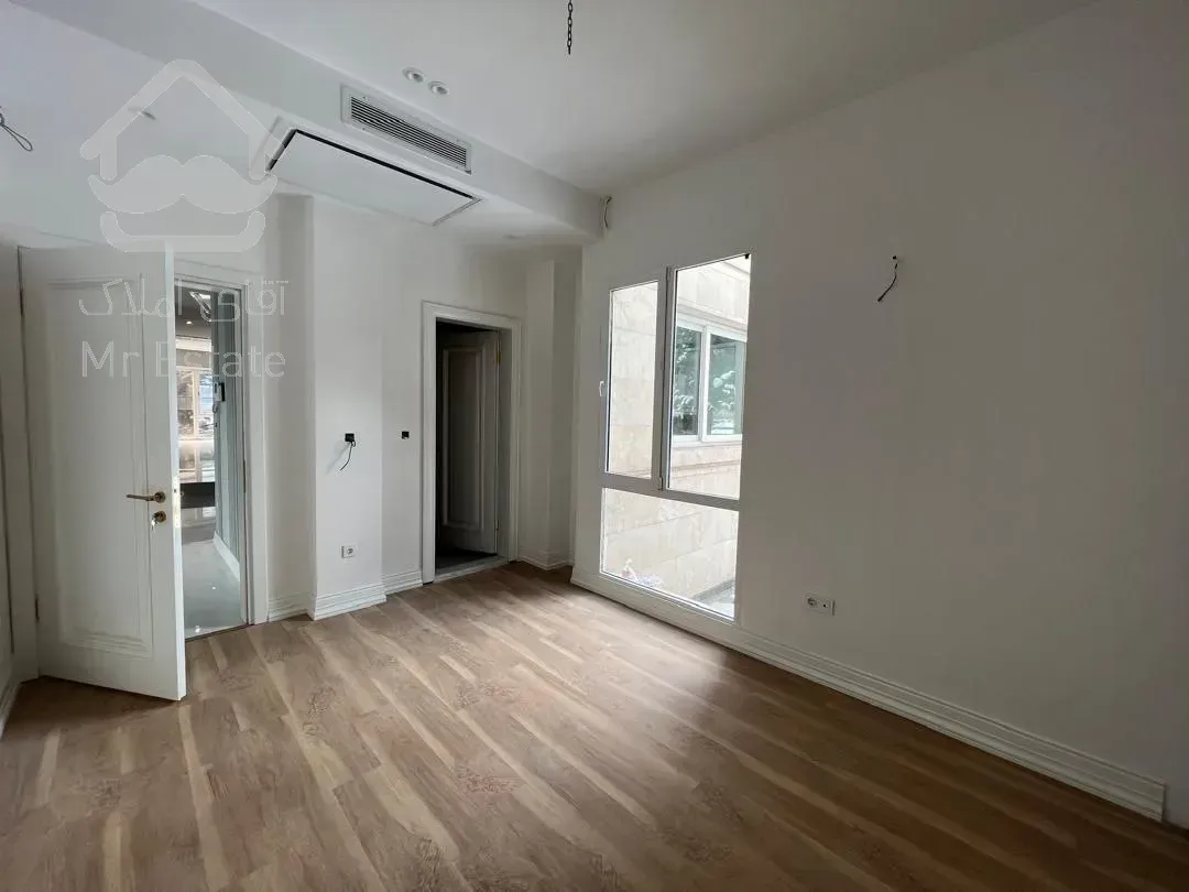 رهن آپارتمان 270 متری در زعفرانیه