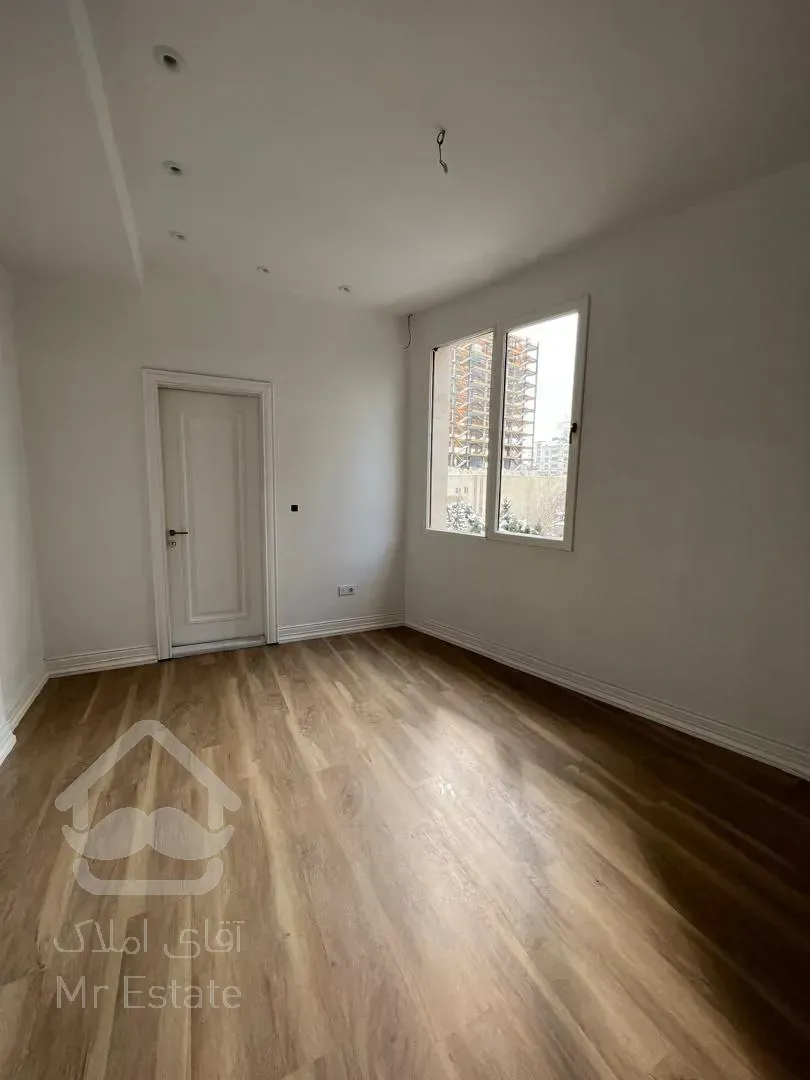 رهن آپارتمان 270 متری در زعفرانیه