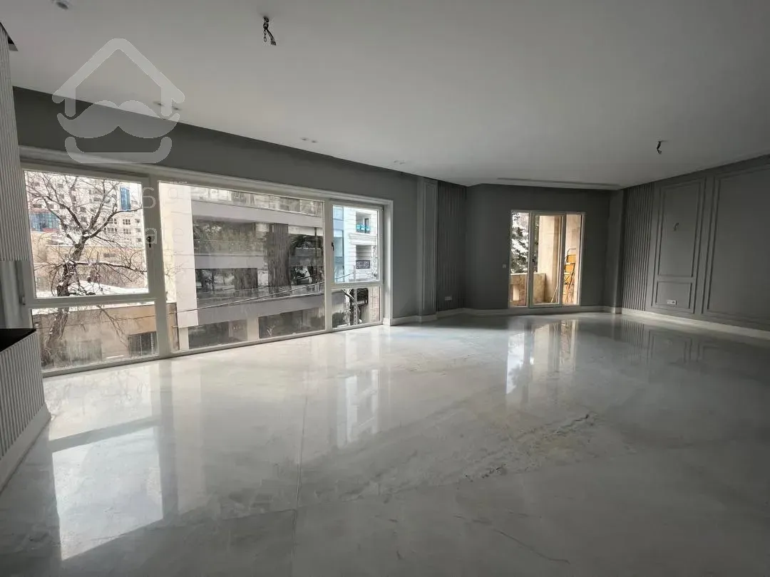 رهن آپارتمان 270 متری در زعفرانیه