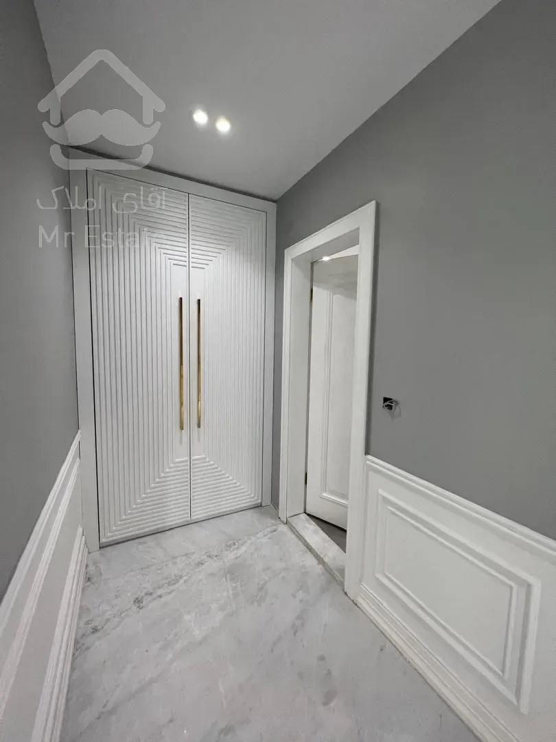 رهن آپارتمان 270 متری در زعفرانیه