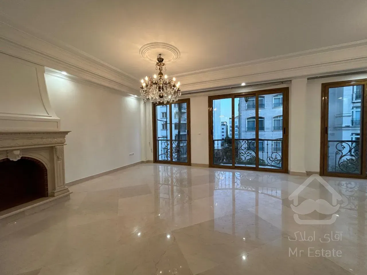 رهن آپارتمان 175 متری در زعفرانیه