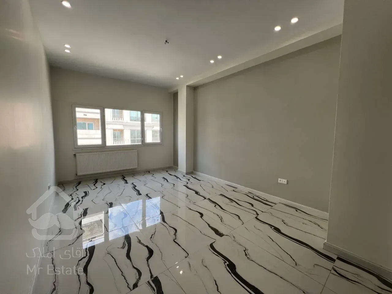 فروش آپارتمان 216 متری در زعفرانیه