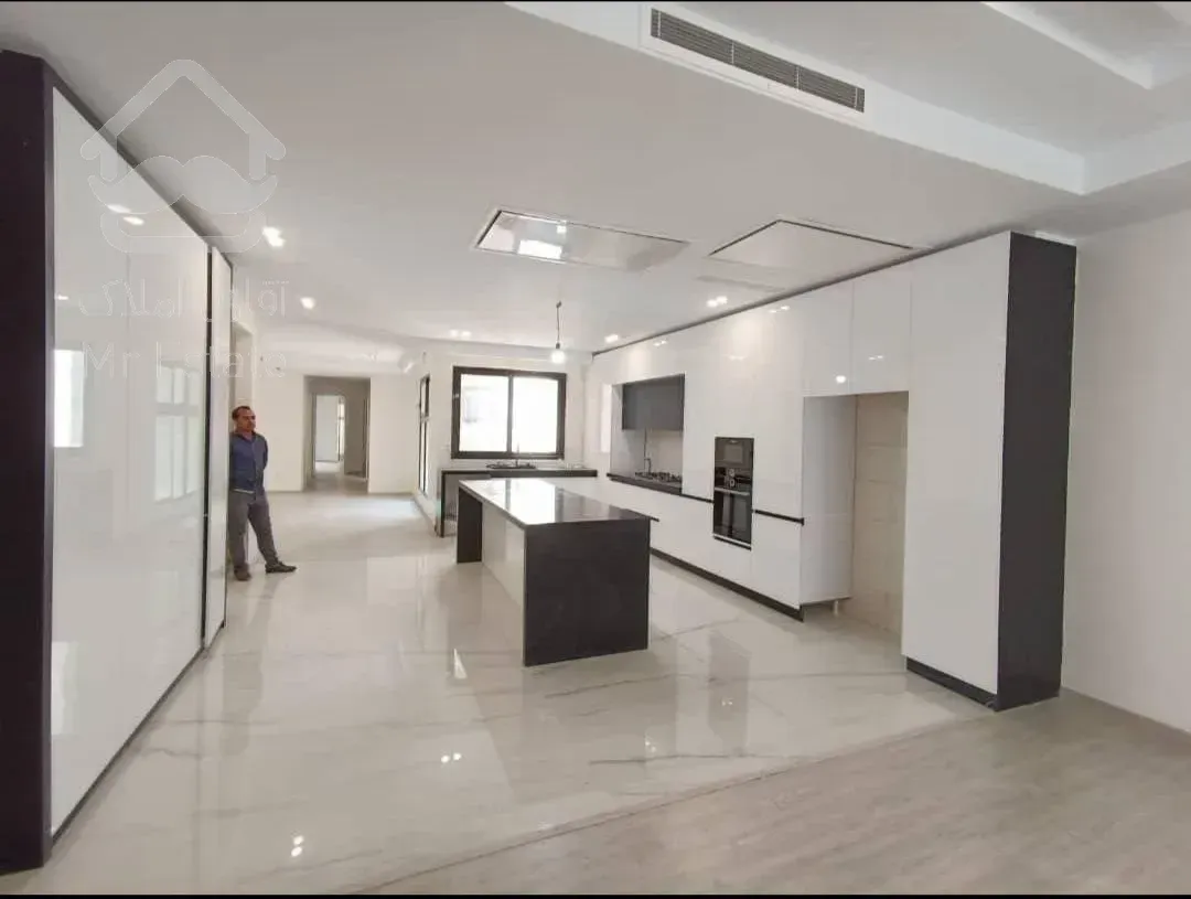 رهن آپارتمان 280 متری در ولنجک