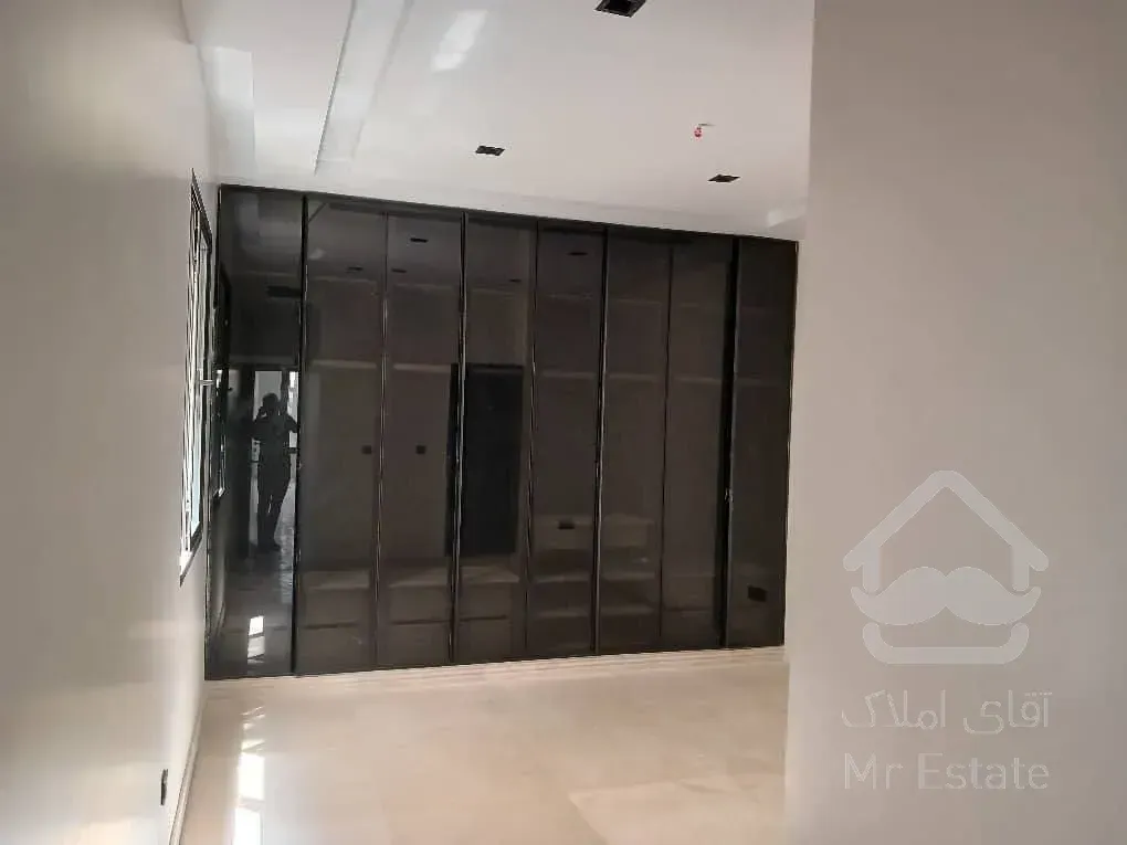 رهن آپارتمان 240 متری در ولنجک