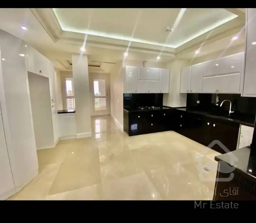 رهن آپارتمان 320 متری در محمودیه