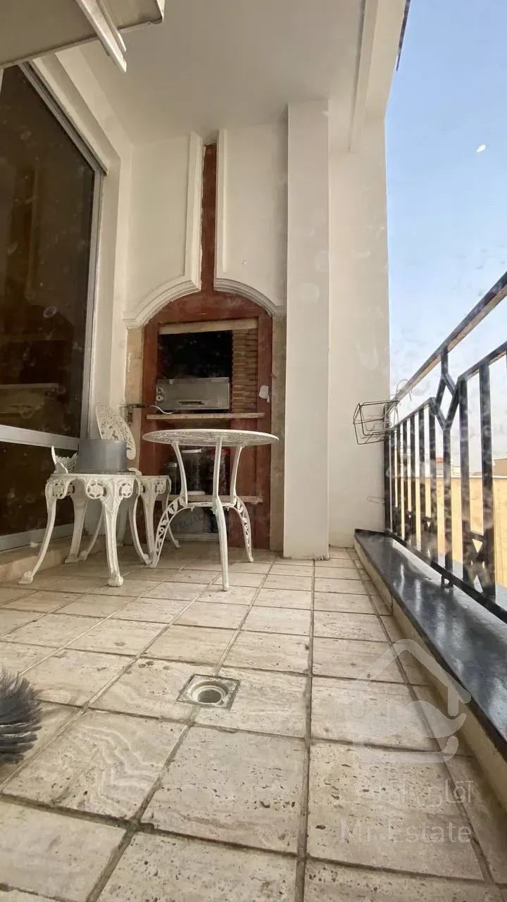 فروش آپارتمان 260 متری در زعفرانیه