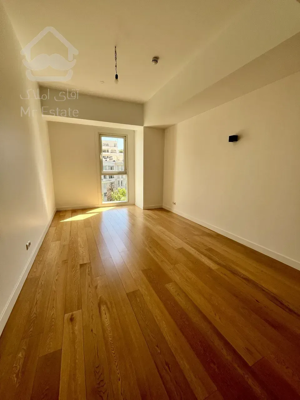 فروش برج باغ 250 متری در زعفرانیه