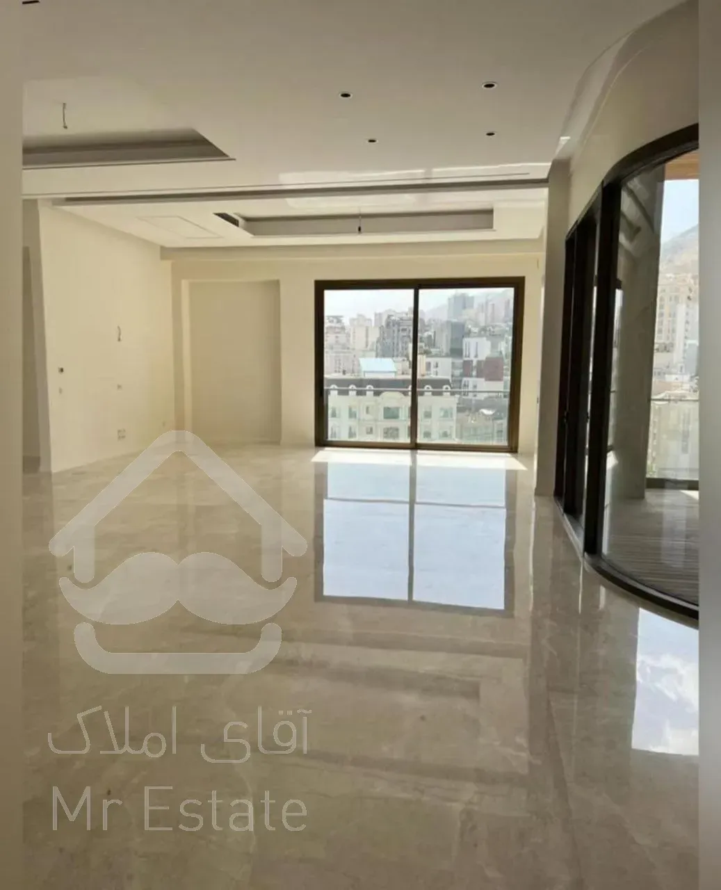 فروش آپارتمان 390 متری در زعفرانیه