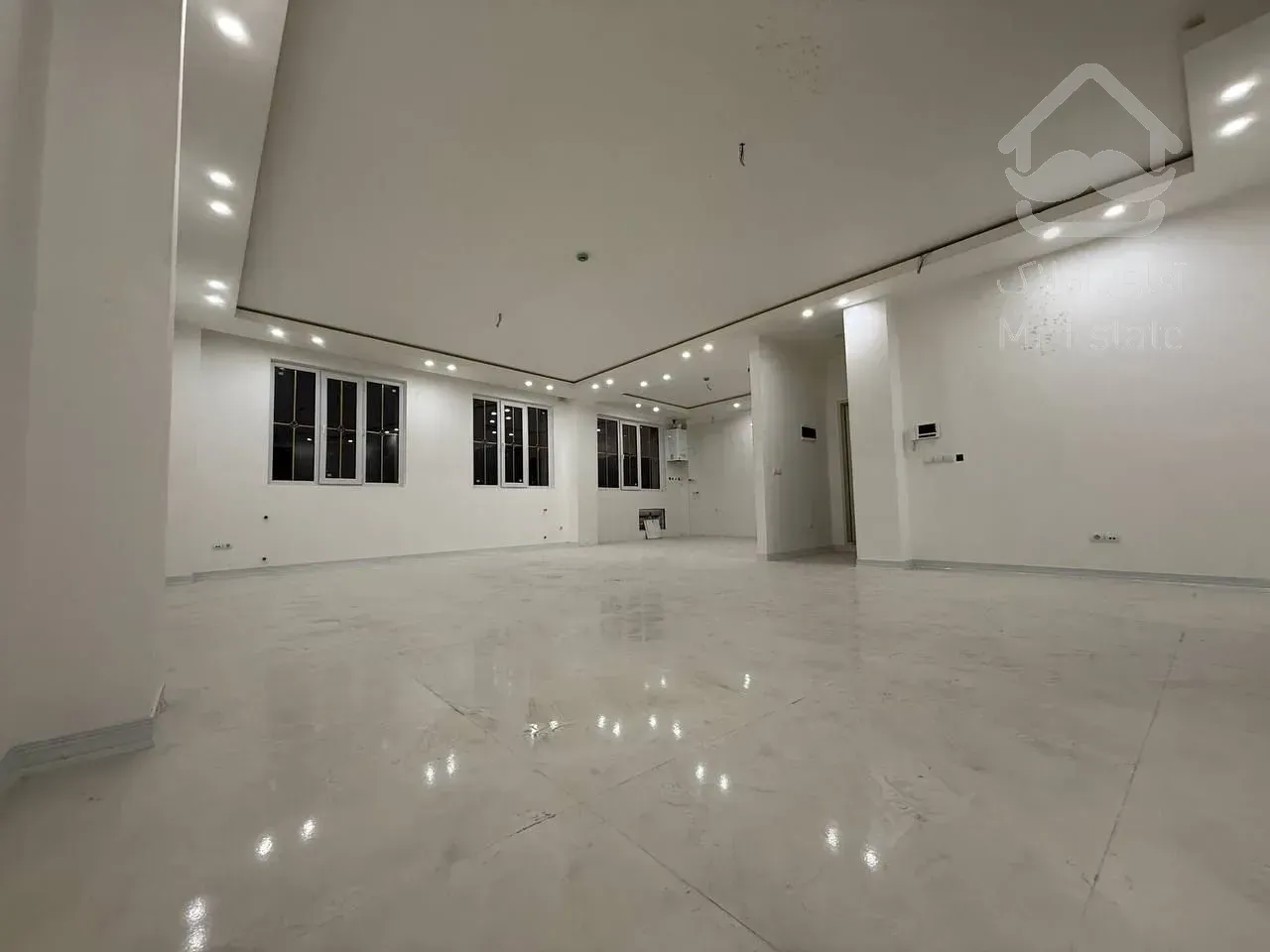 آپاتمان نوساز 138 متری، 3 خوابه، ویو اَبدی، خرم