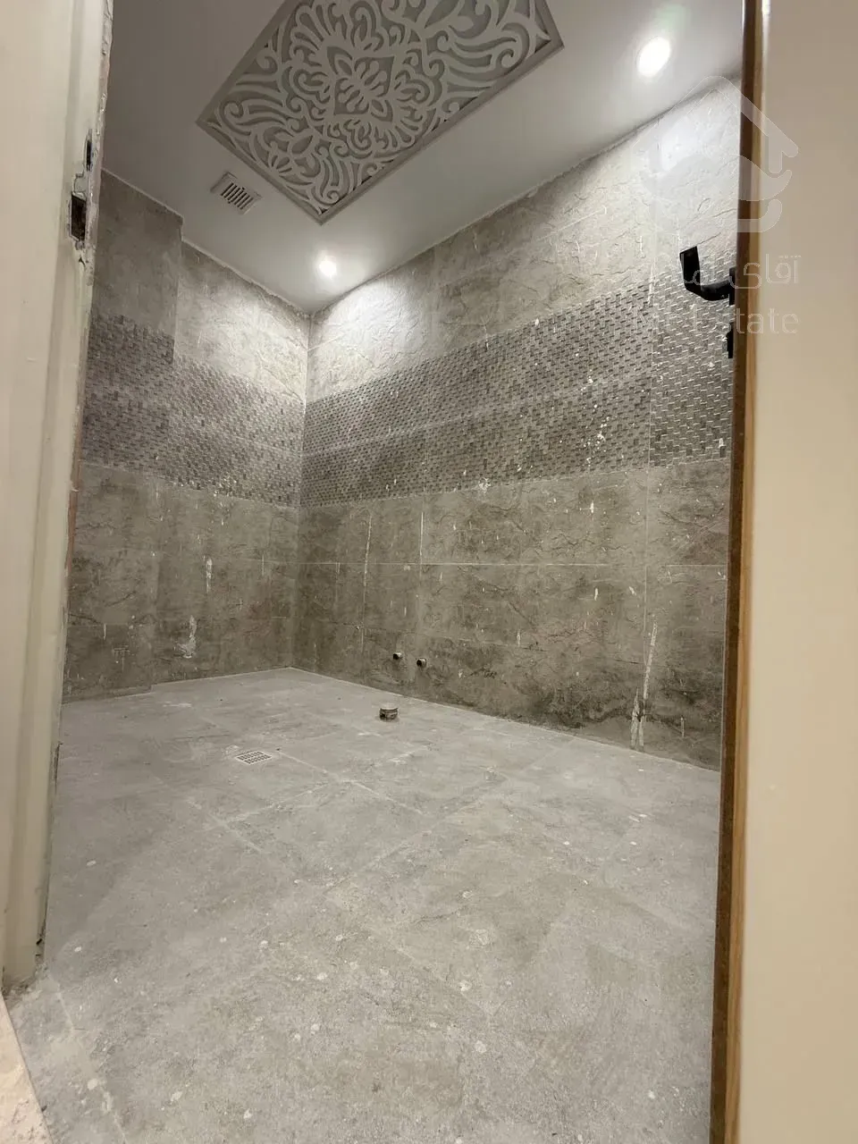 آپاتمان نوساز 138 متری، 3 خوابه، ویو اَبدی، خرم