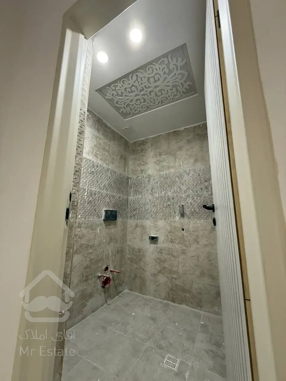 آپاتمان نوساز 138 متری، 3 خوابه، ویو اَبدی، خرم