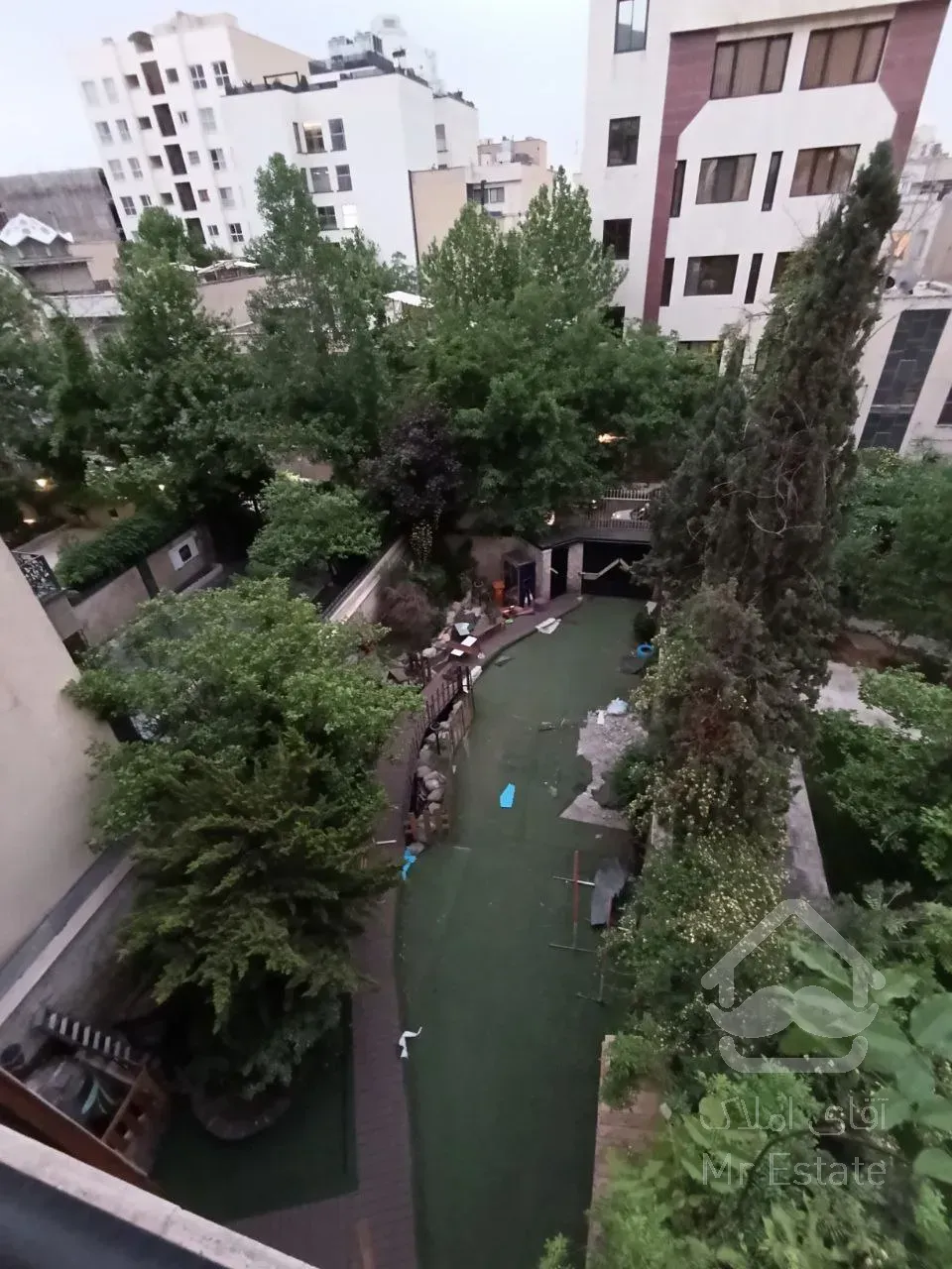 اجاره ویلایی 1000 متری در محمودیه