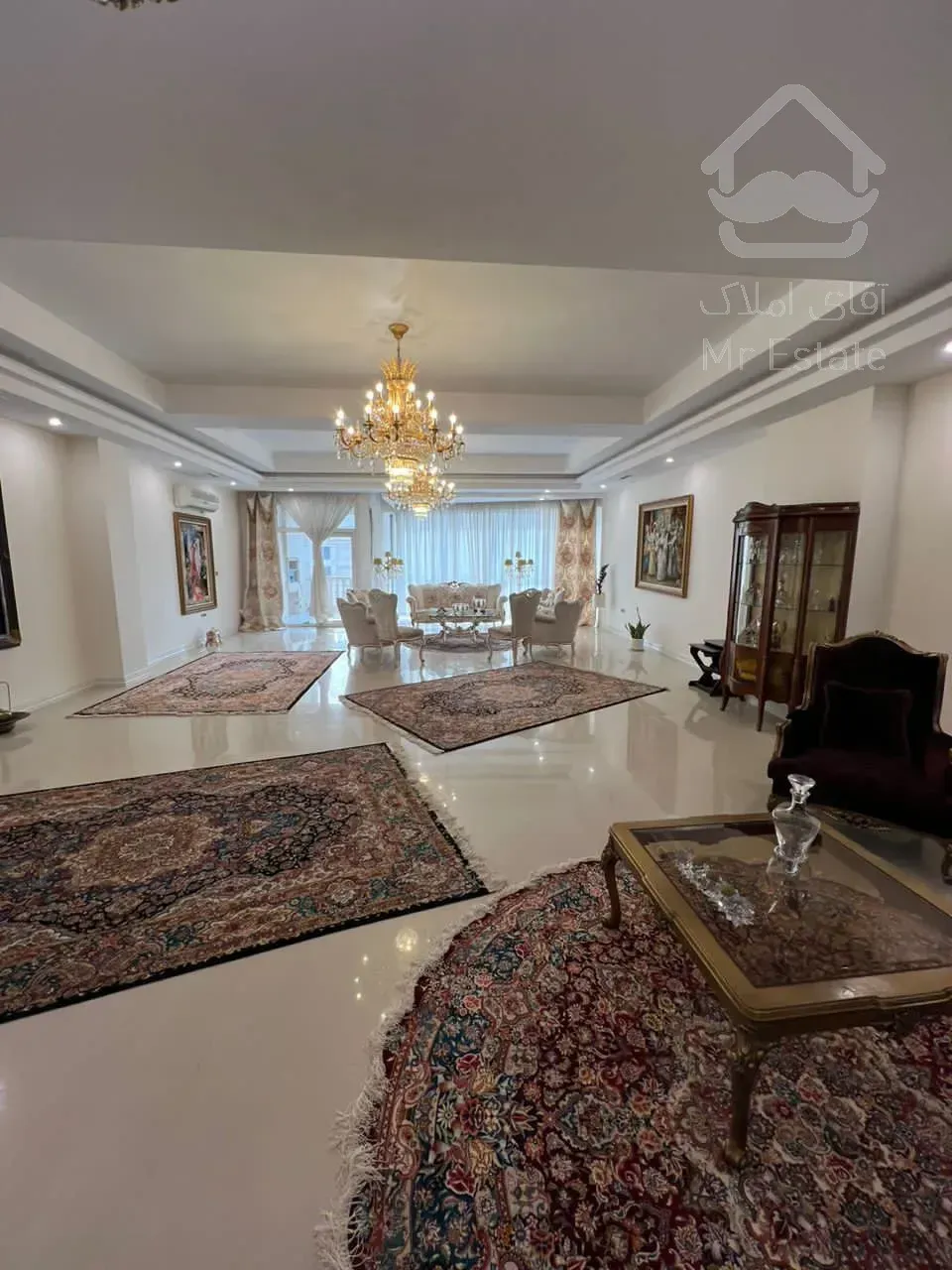 فروش آپارتمان 295 متری در محمودیه