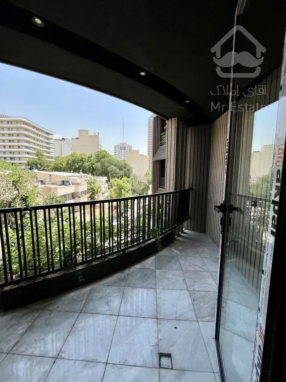 فروش آپارتمان 200 متری در محمودیه