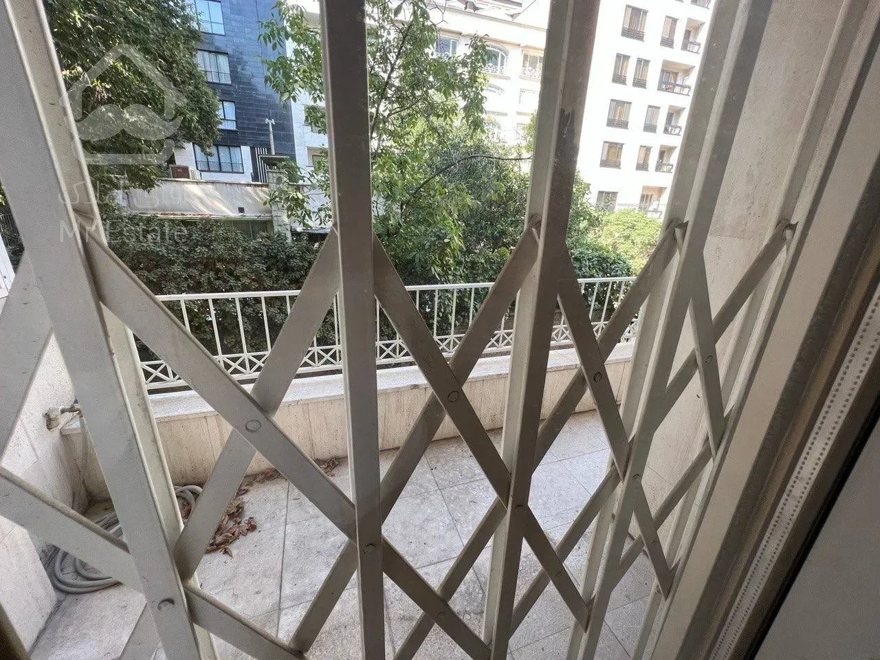 فروش آپارتمان 130 متری در محمودیه