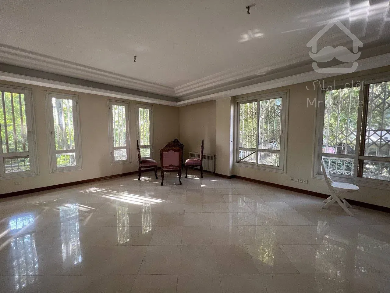 فروش آپارتمان 130 متری در محمودیه