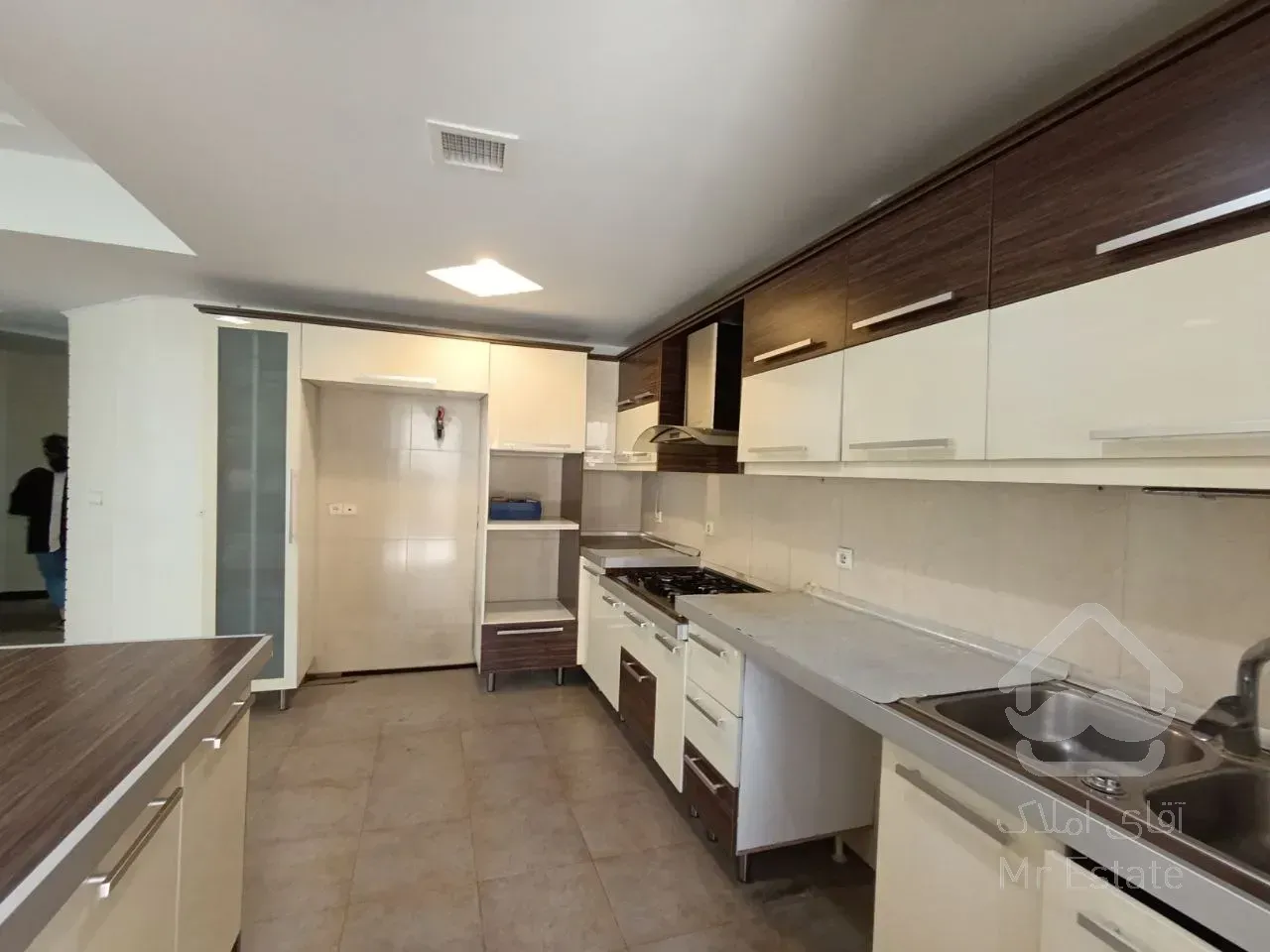 اجاره آپارتمان 150 متری در زعفرانیه