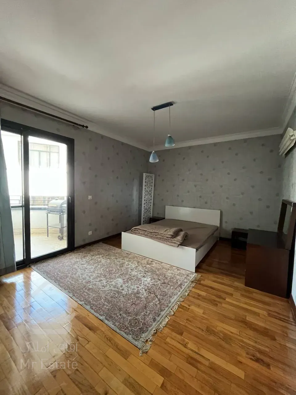 فروش برج باغ 250 متری در محمودیه