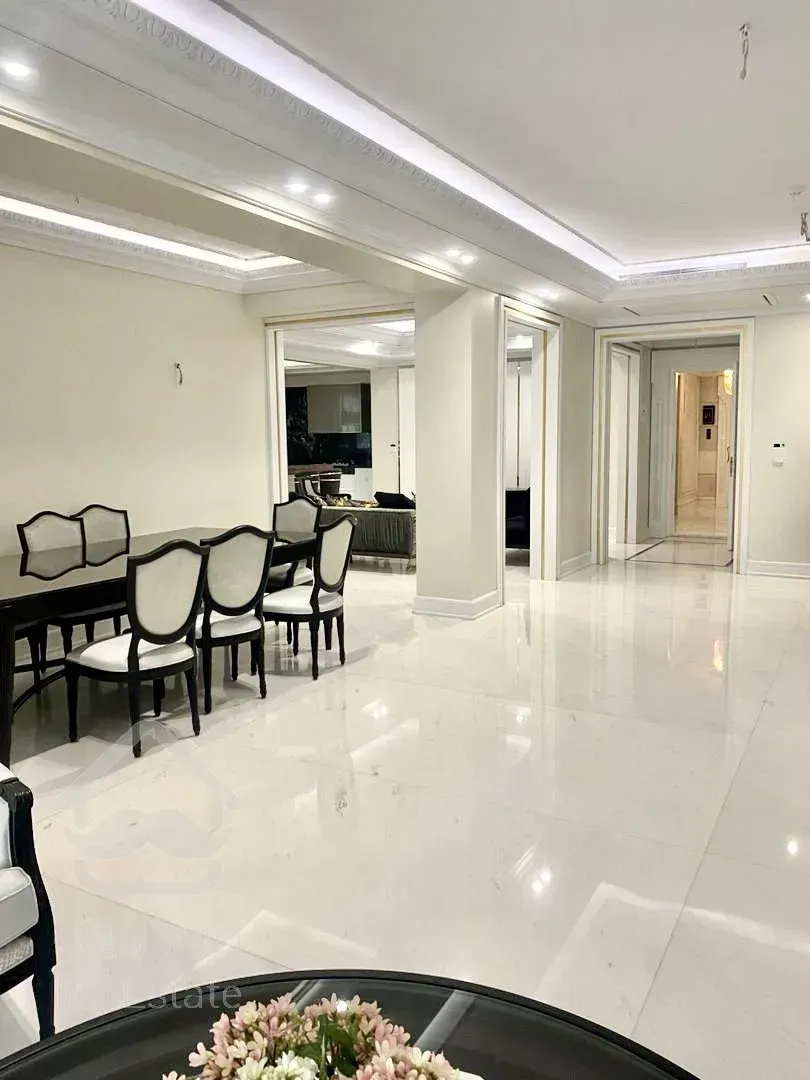 فروش برج باغ 240 متری در ولنجک