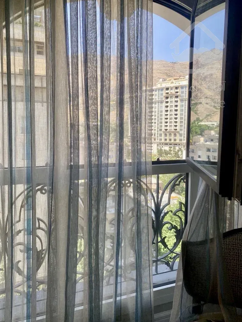 فروش برج باغ 240 متری در ولنجک