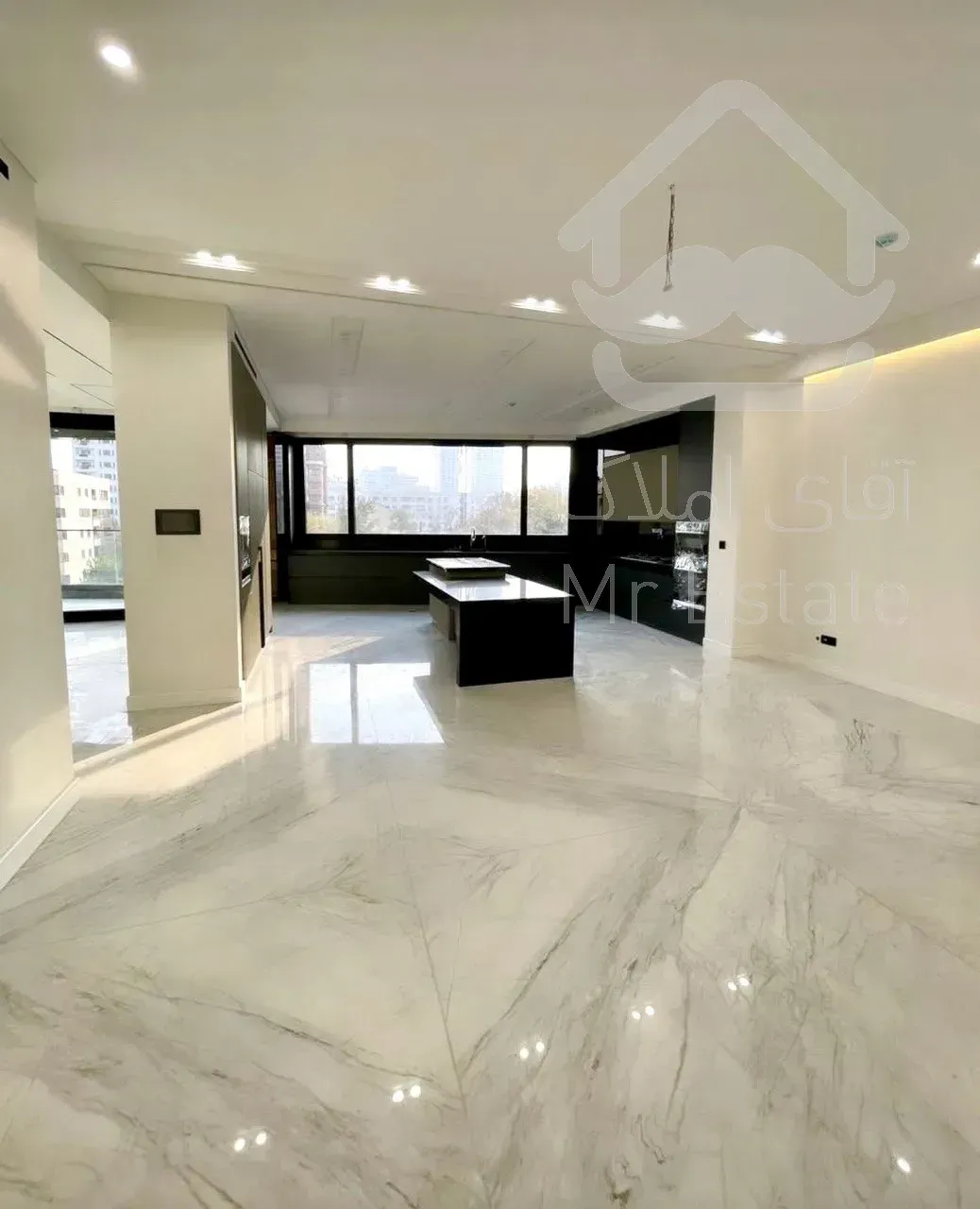 فروش آپارتمان 210 متری در زعفرانیه