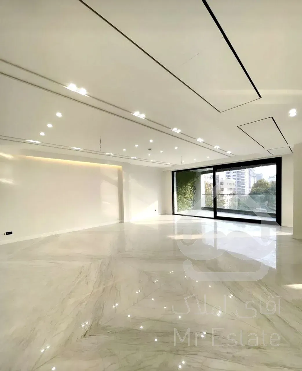 فروش آپارتمان 210 متری در زعفرانیه