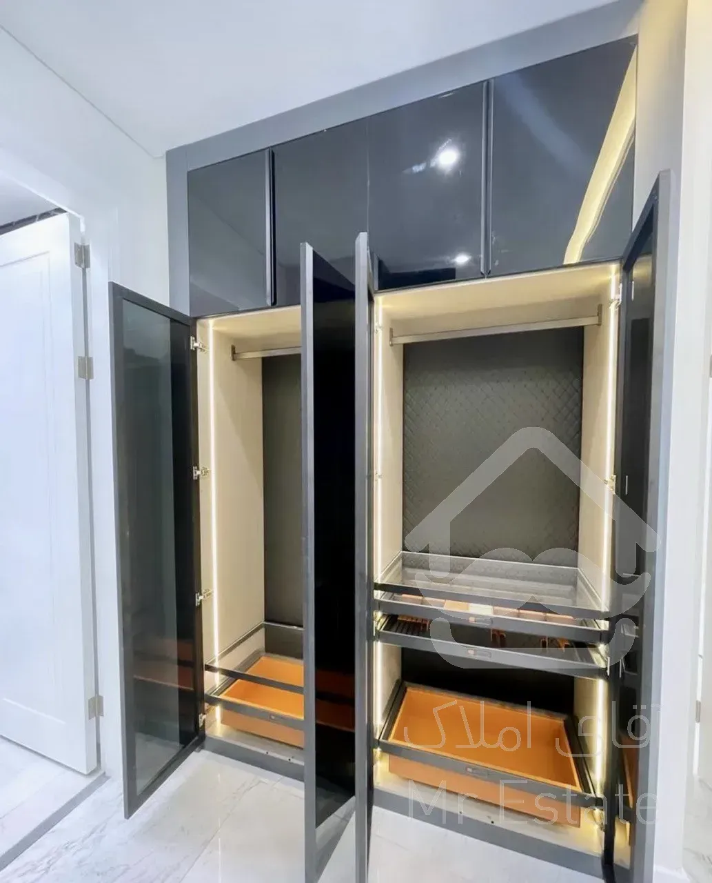 فروش آپارتمان 210 متری در زعفرانیه