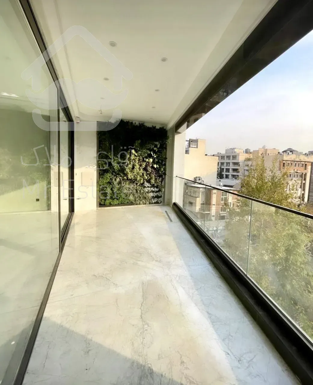 فروش آپارتمان 210 متری در زعفرانیه