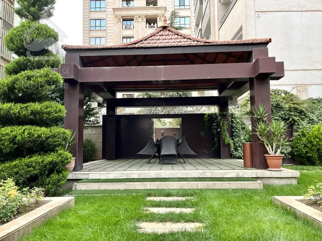 فروش آپارتمان 181 متری در زعفرانیه