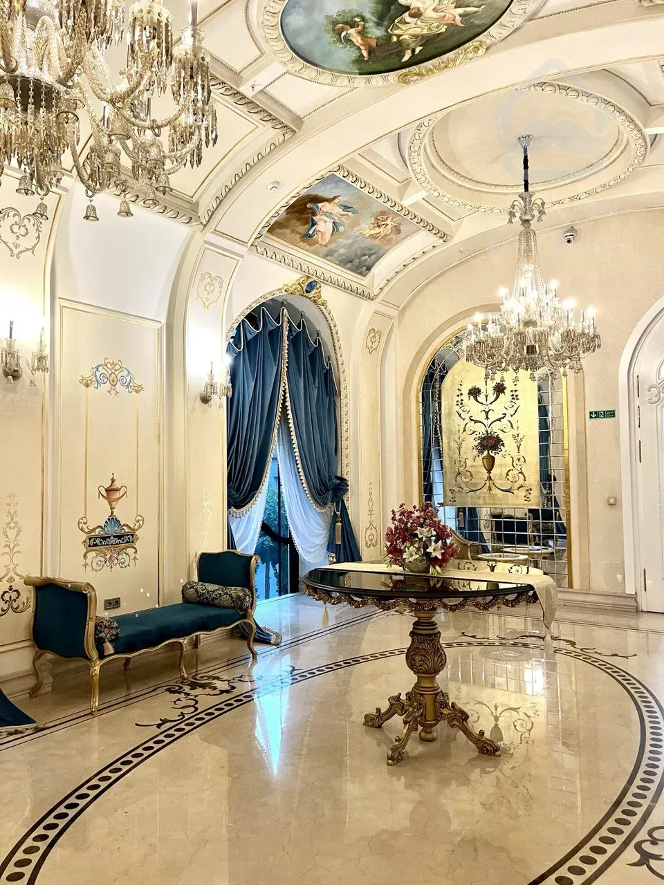 فروش آپارتمان 130 متری در زعفرانیه