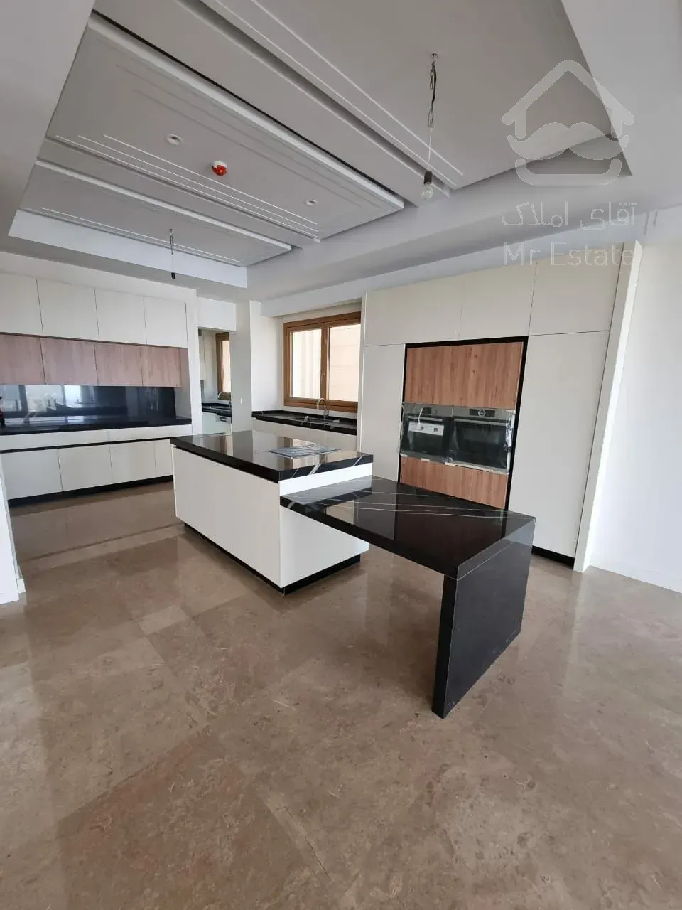 رهن آپارتمان 340 متری در ولنجک