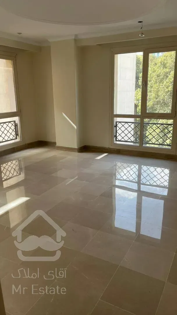 رهن آپارتمان 300 متری در فرشته