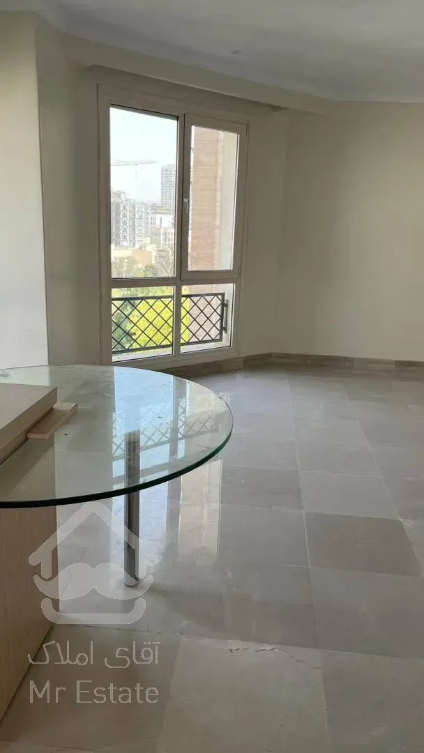 رهن آپارتمان 300 متری در فرشته