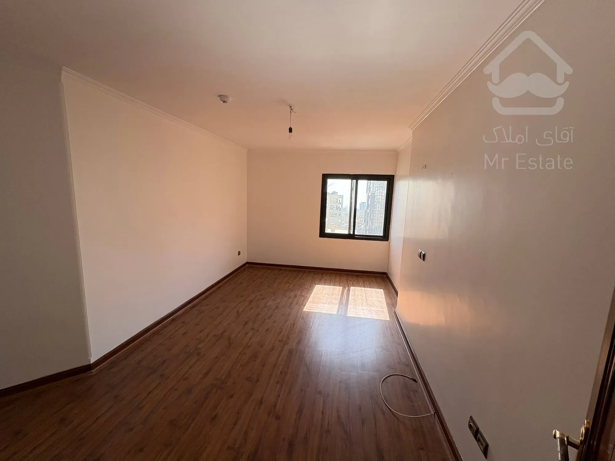 رهن آپارتمان 190 متری در ولنجک