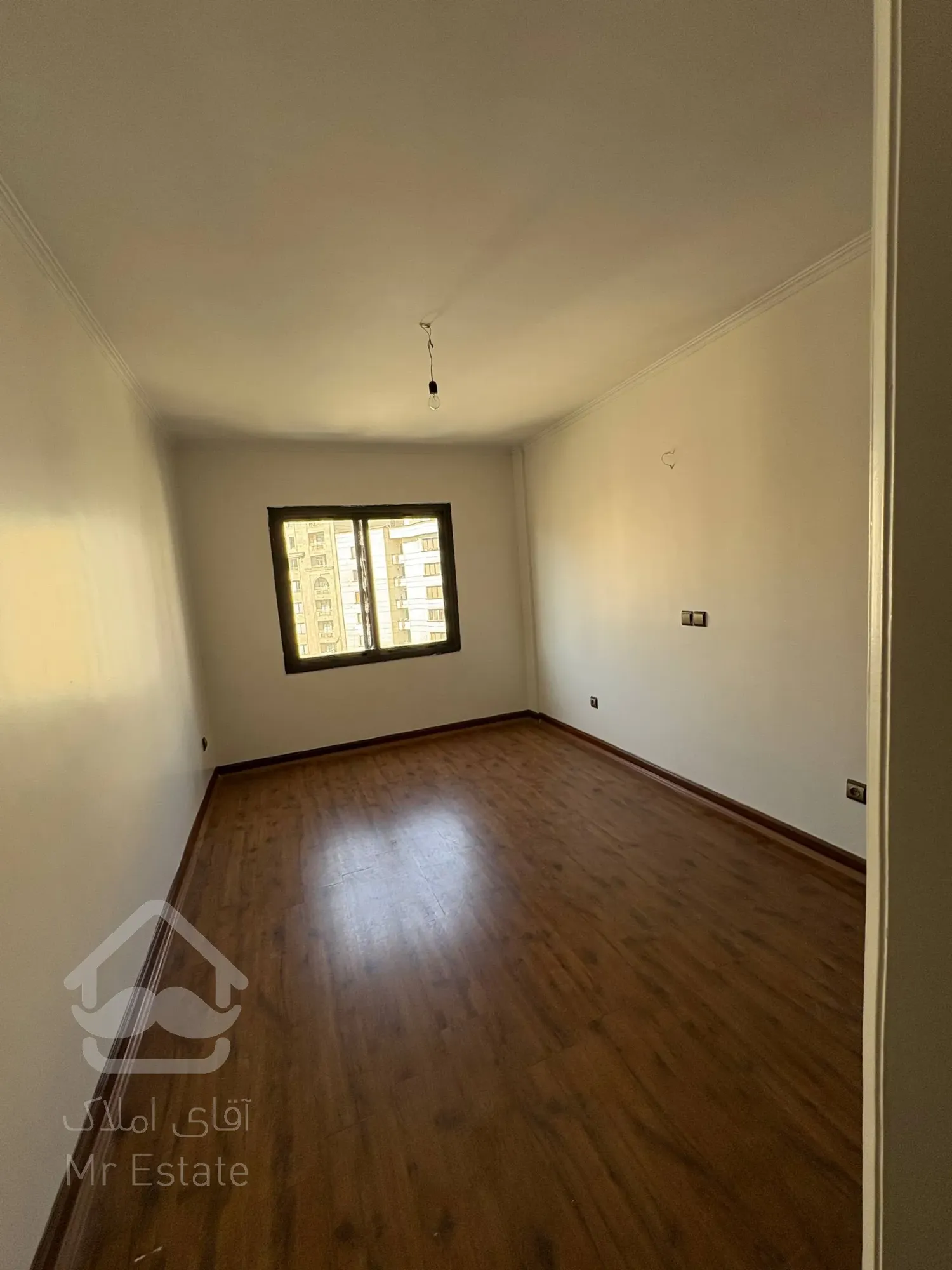 رهن آپارتمان 190 متری در ولنجک