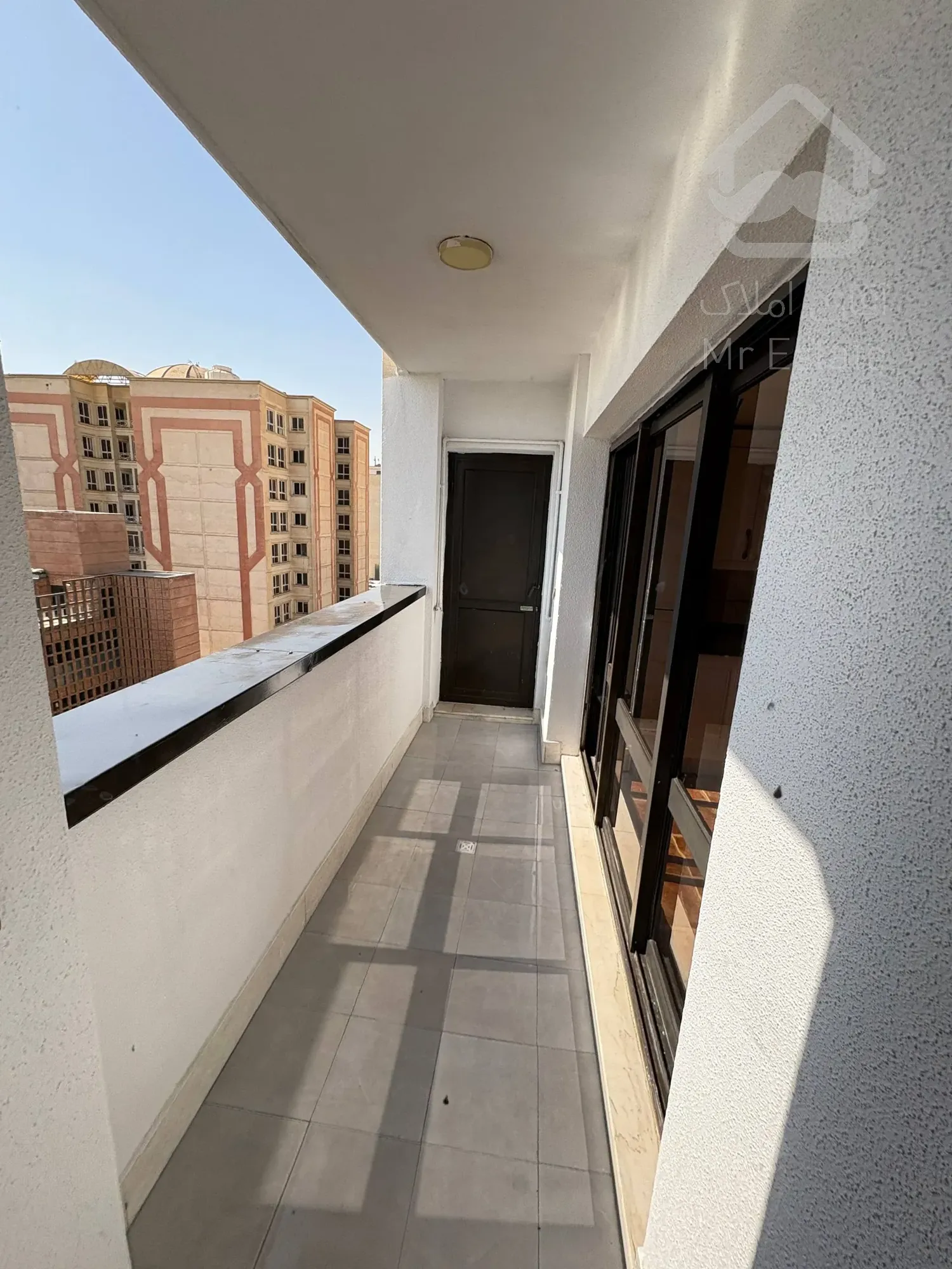 رهن آپارتمان 190 متری در ولنجک