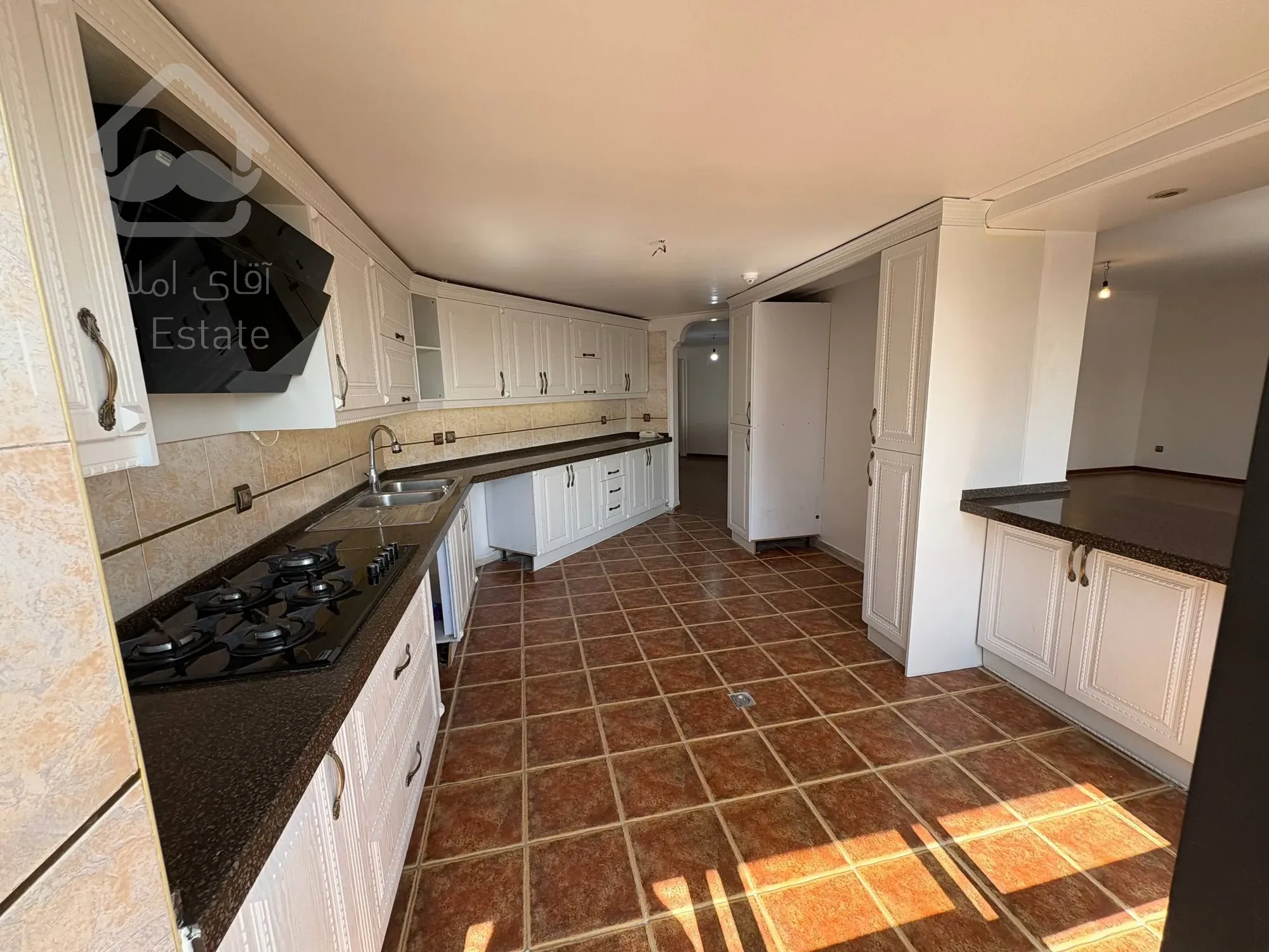 رهن آپارتمان 190 متری در ولنجک