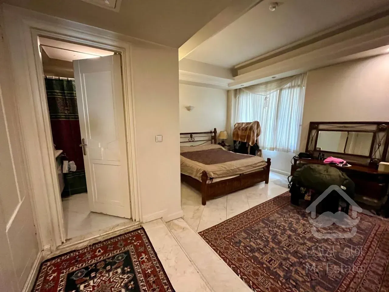 فروش آپارتمان 153 متری در زعفرانیه