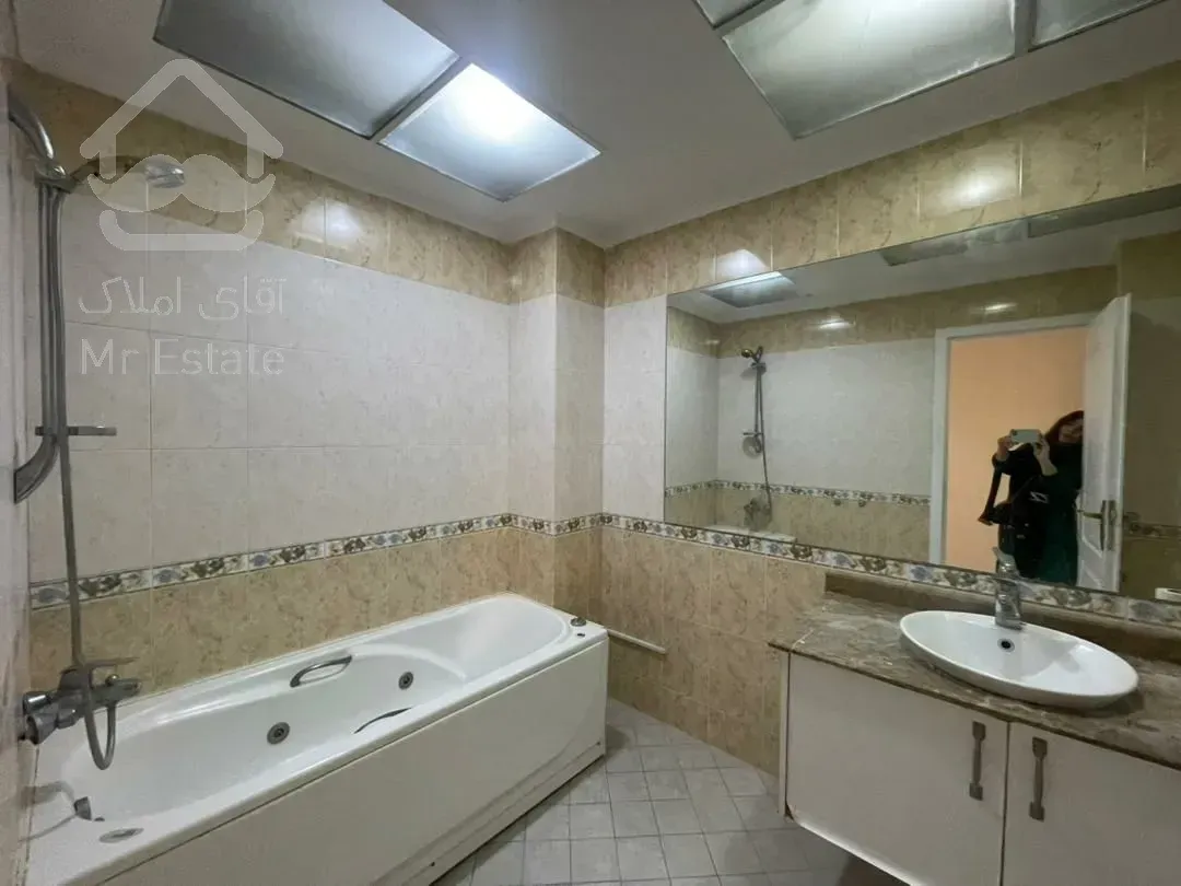 رهن آپارتمان 180 متری در ولنجک