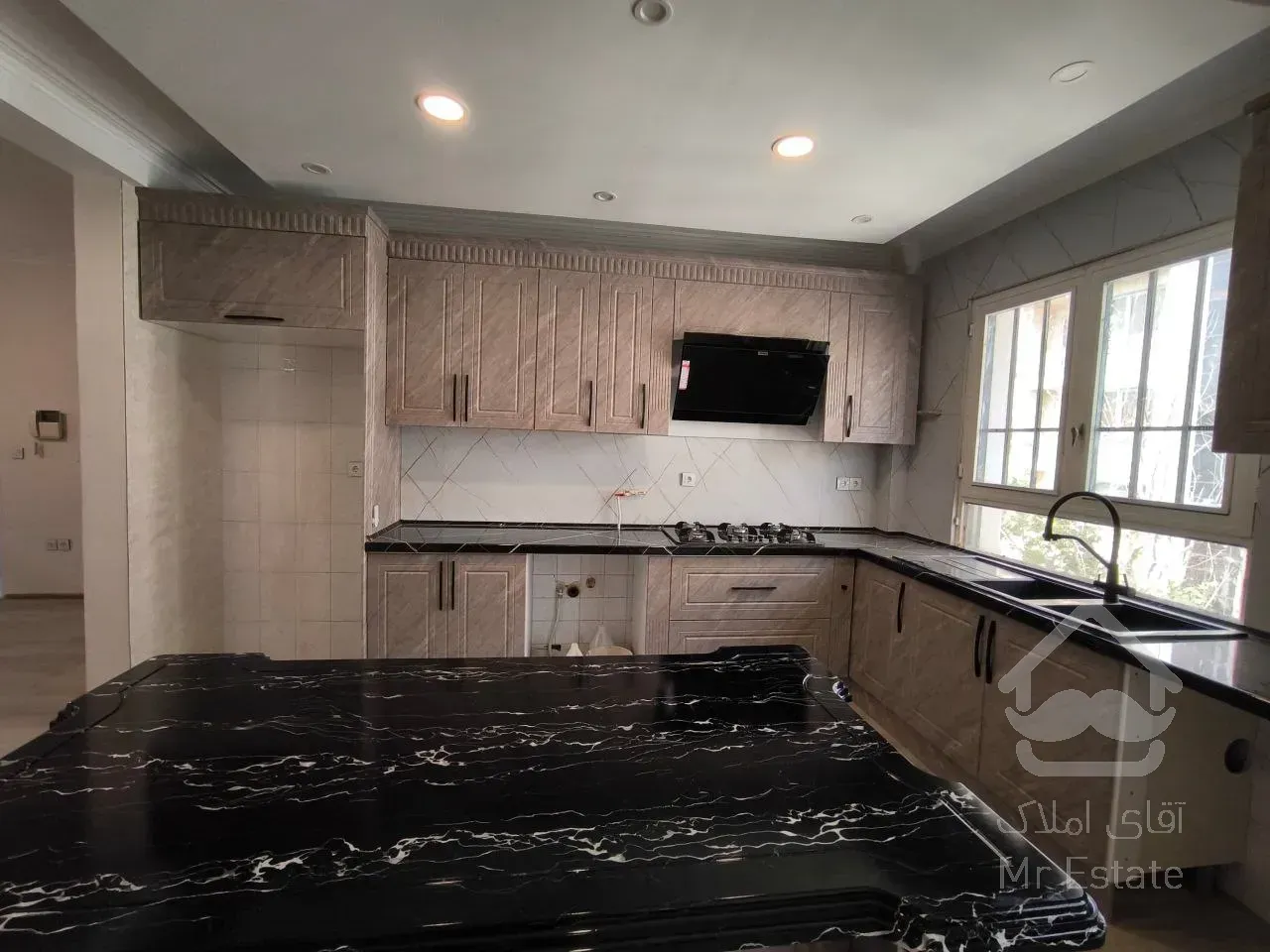 اجاره آپارتمان 150 متری در محمودیه