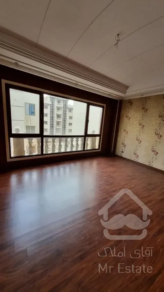 فروش آپارتمان 275 متری در زعفرانیه