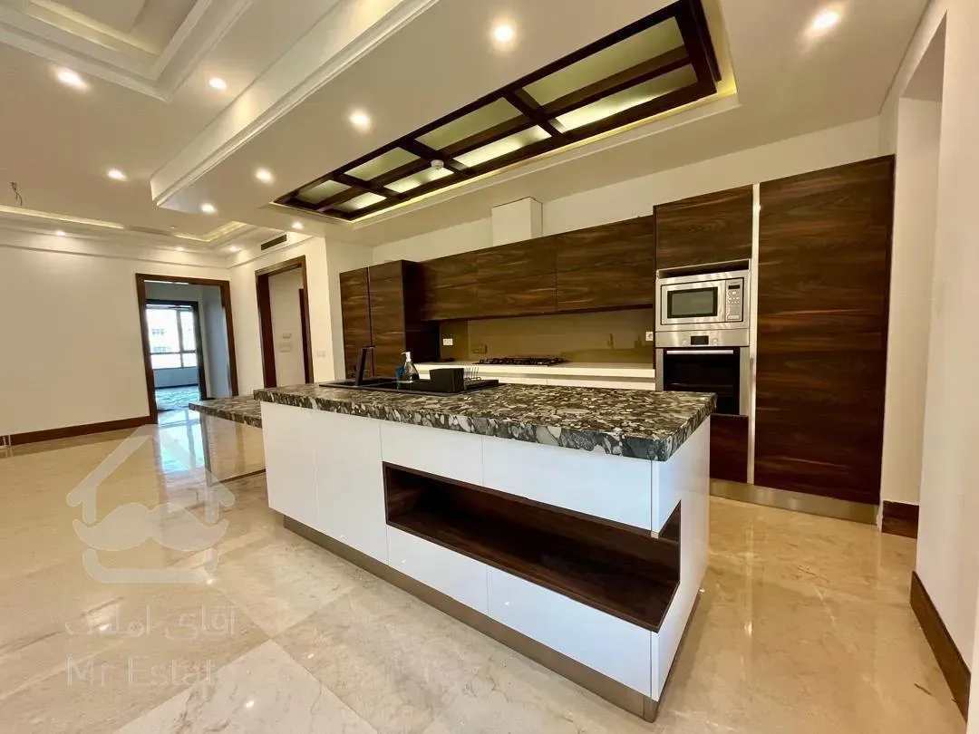 فروش آپارتمان 132 متری در زعفرانیه