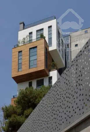 رهن آپارتمان 270 متری در زعفرانیه