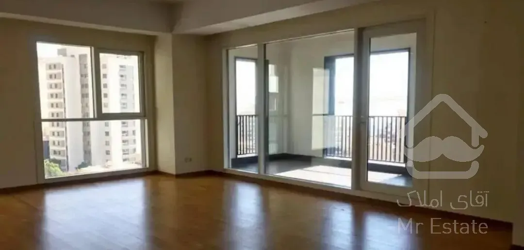 رهن آپارتمان 270 متری در زعفرانیه