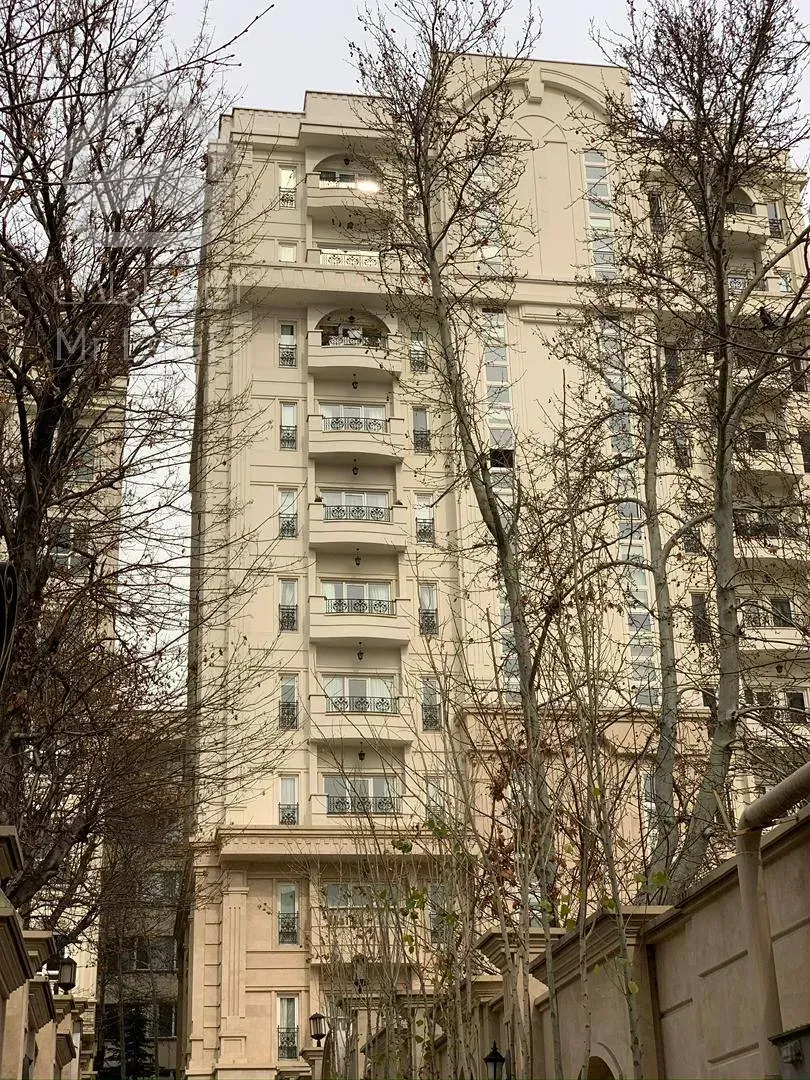 رهن آپارتمان 216 متری در فرشته