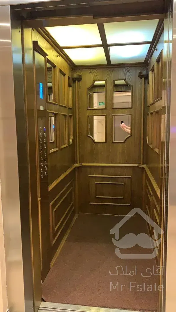 رهن آپارتمان 216 متری در فرشته